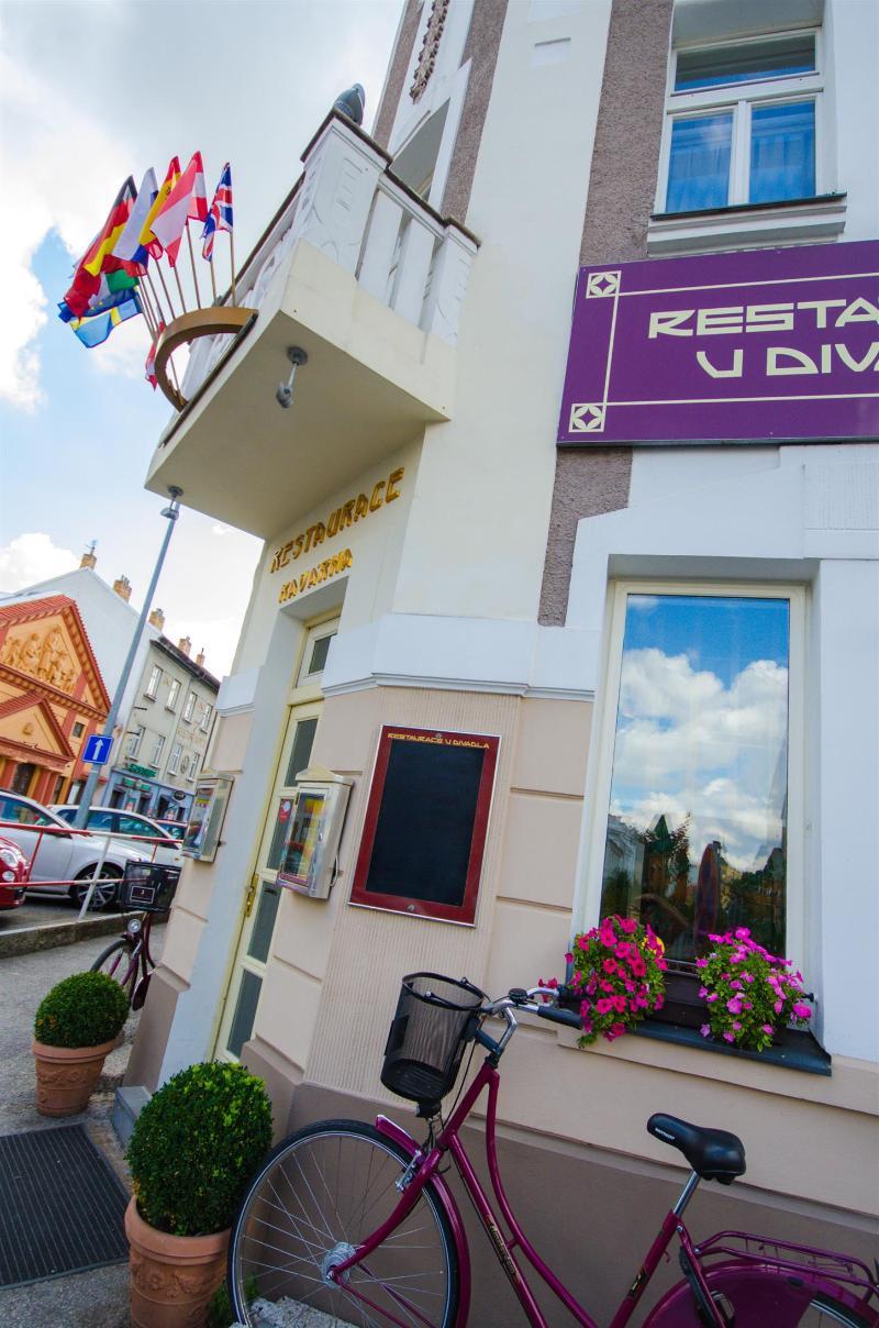 Hotel U Divadla - Czech Leading Hotels Praga Exterior foto